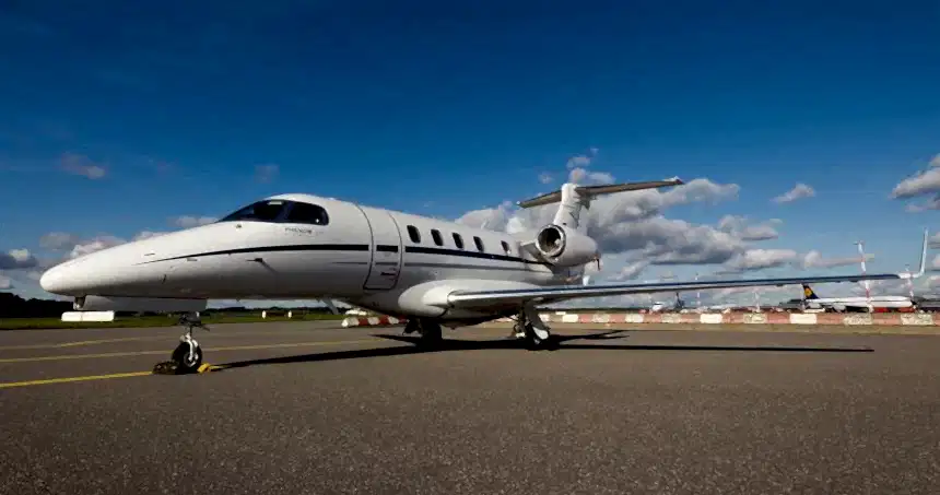 72cf4c 19012c9919ba404a9a3404dddd5ebfd7 mv2