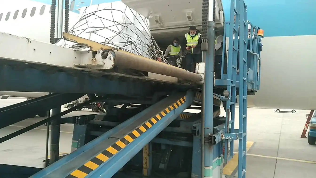 1a738c9d 62fe 441c b139 d54934f52872