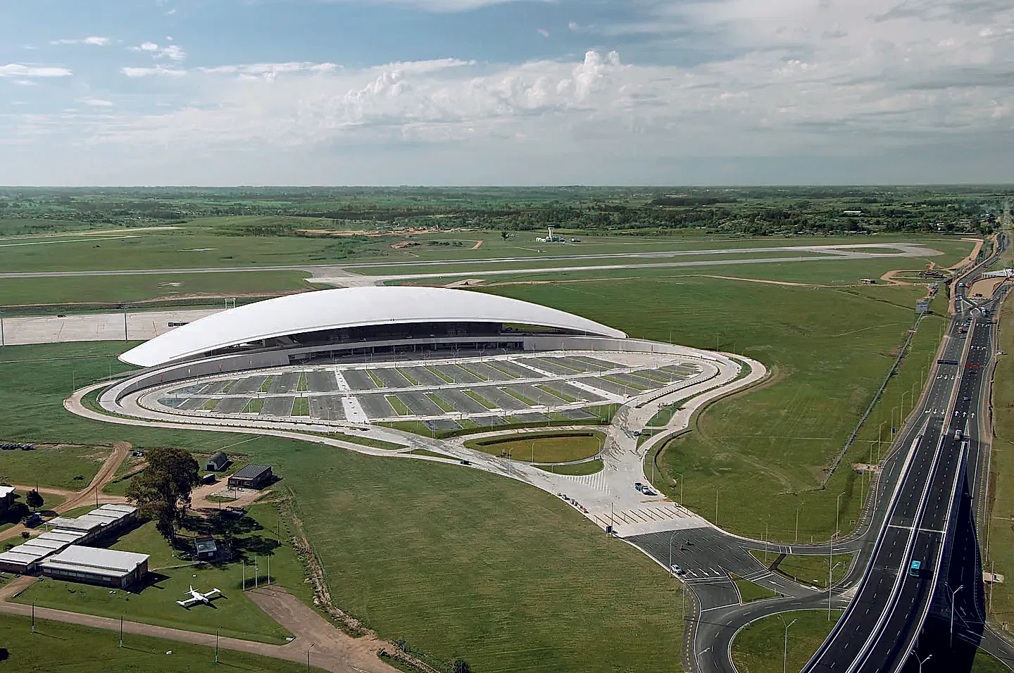 Montevideo Carrasco Havalimanı özel jet kiralama